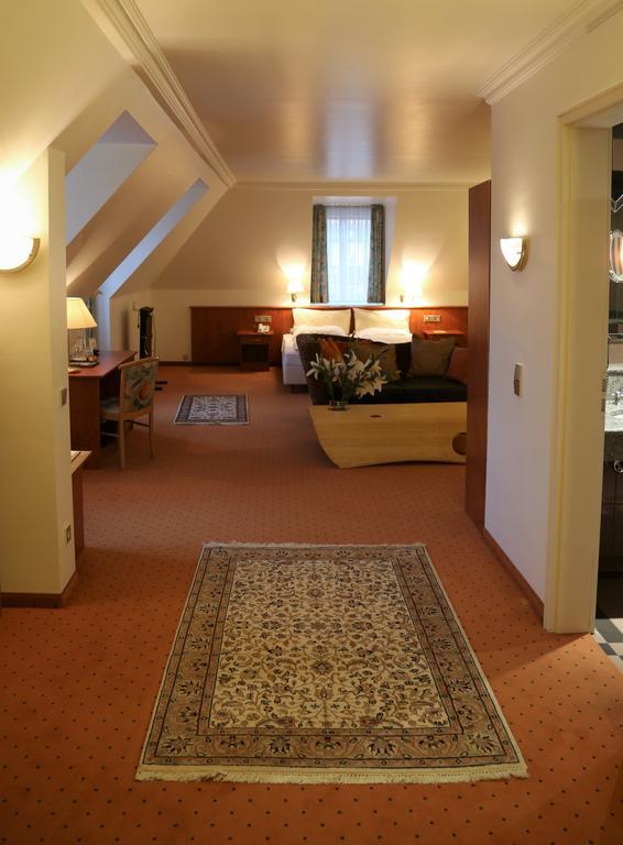 Asam Hotel Muenchen Luaran gambar